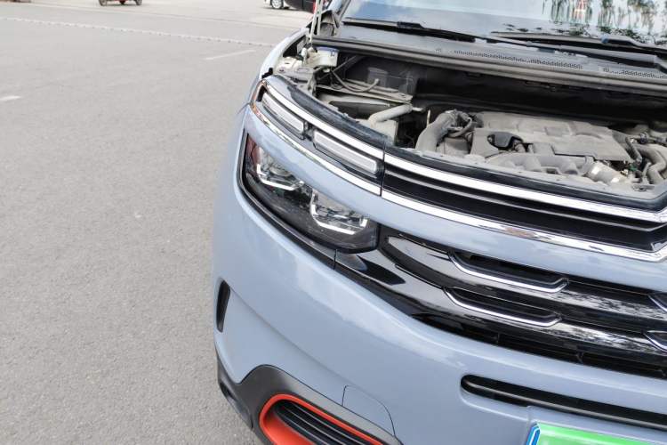 Used Citroen C5 AIRCROSS 2019 350THP Luxury Model China V Standard Right Front Headlight