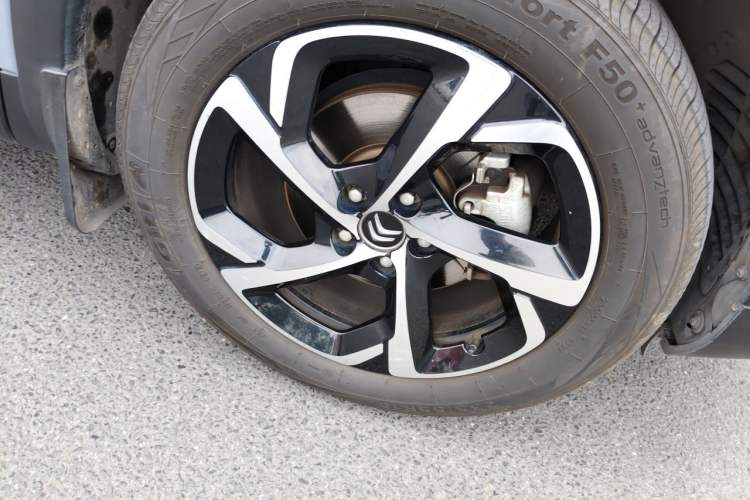 Used Citroen C5 AIRCROSS 2019 350THP Luxury Model China V Standard Right Front Wheel Hub