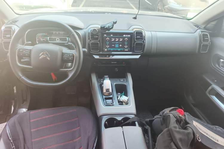 Used Citroen C5 AIRCROSS 2019 350THP Enjoyment Model China V Standard Center Console