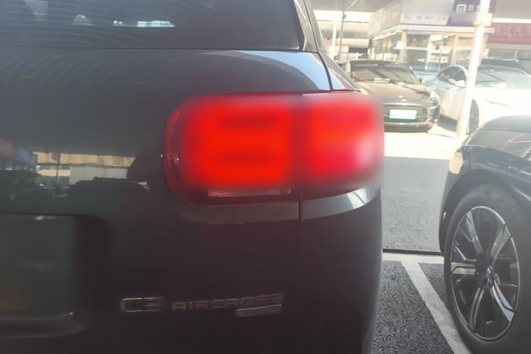 Used Citroen C5 AIRCROSS 2019 350THP Enjoyment Model China V Standard Right Rear Taillight
