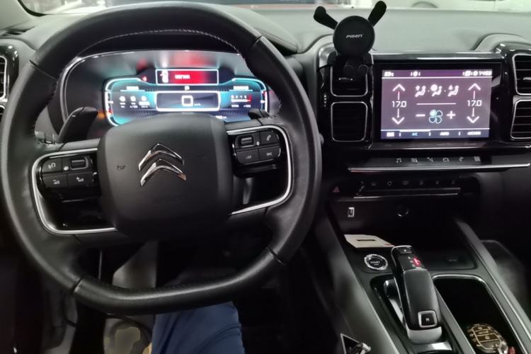 Used Citroen C5 AIRCROSS 2019 350THP Enjoyment Model China V Standard Center Console