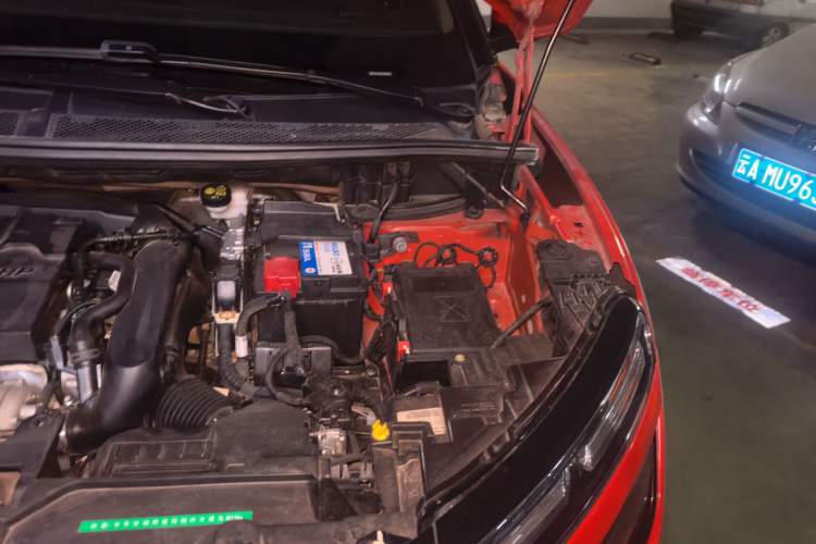 Used Citroen C5 AIRCROSS 2019 380THP Luxury Model China V Standard Engine Bay Left