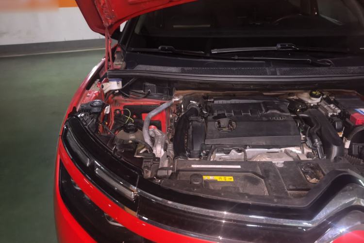 Used Citroen C5 AIRCROSS 2019 380THP Luxury Model China V Standard Engine Bay Right