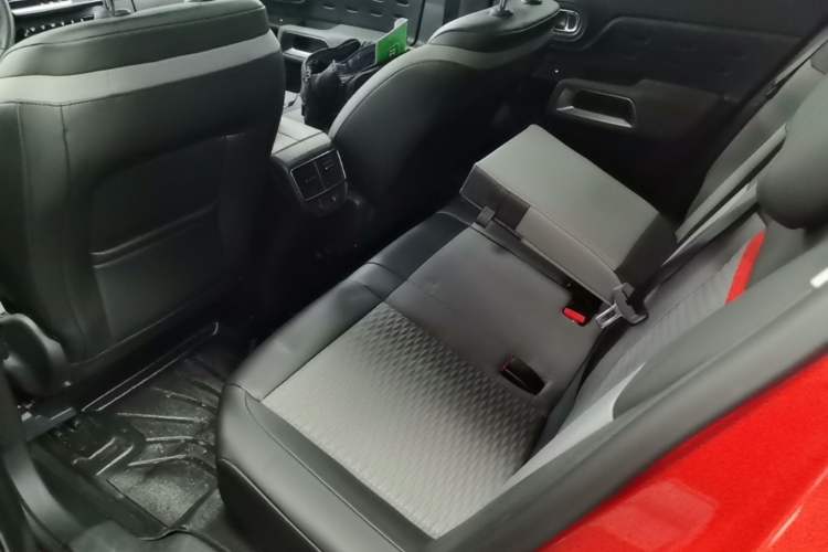 Used Citroen C5 AIRCROSS 2019 350THP Enjoyment Model China V Standard Left Rear Seat