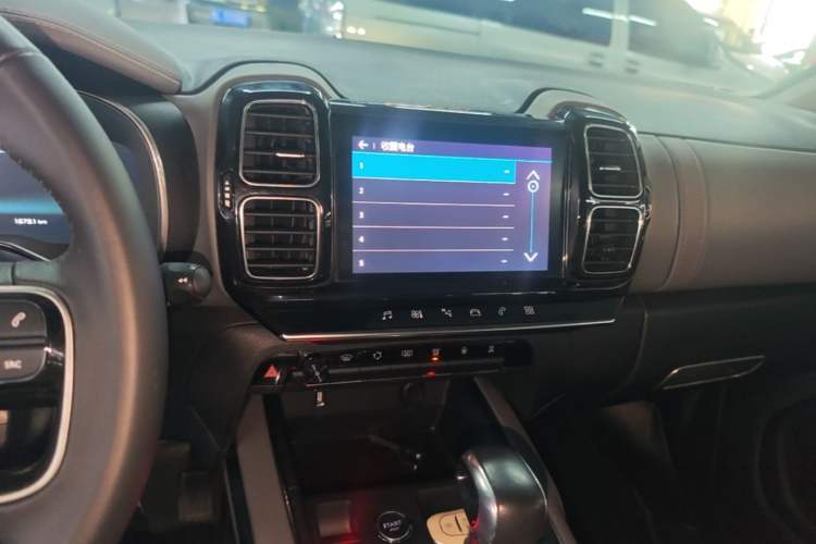 Used Citroen C5 AIRCROSS 2019 350THP Enjoyment Model China V Standard Audio And AC Panel