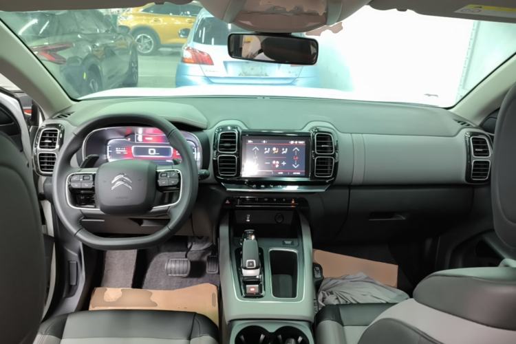 Used Citroen C5 AIRCROSS 2019 360THP Enjoyment Model China VI Standard Center Console