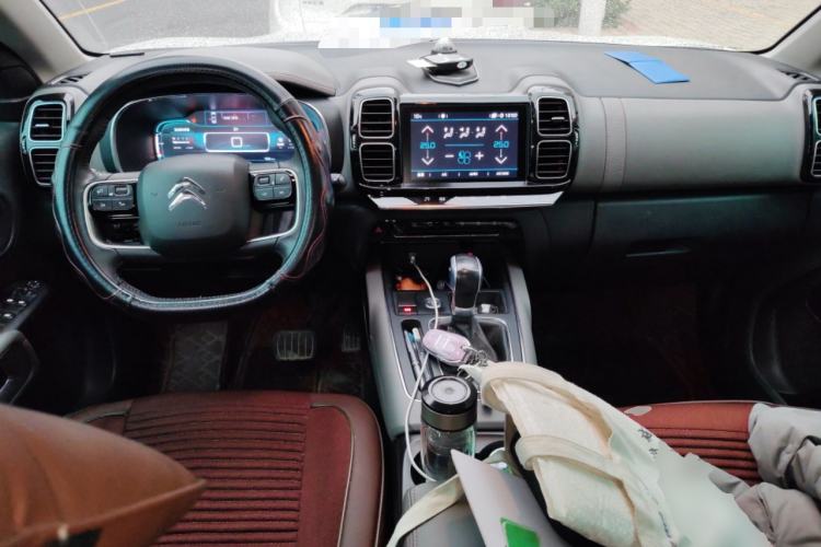 Used Citroen C5 AIRCROSS 2019 360THP Enjoyment Model China VI Standard Center Console