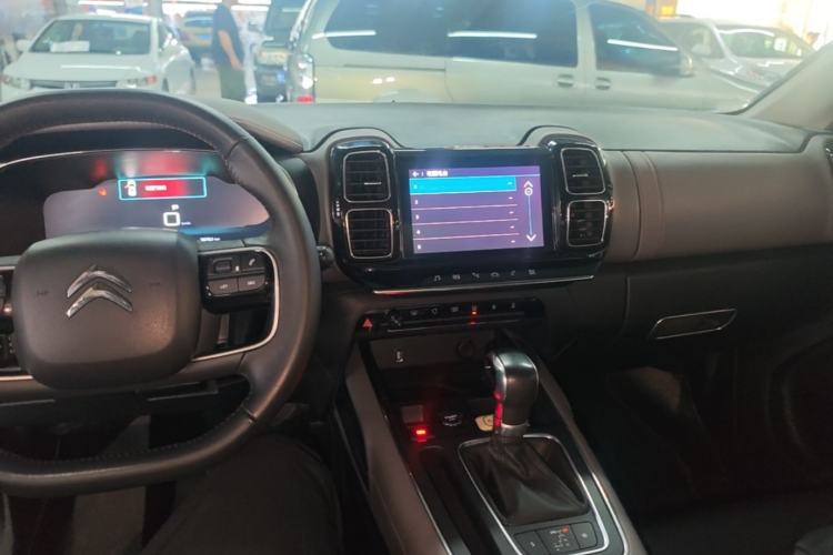 Used Citroen C5 AIRCROSS 2019 350THP Enjoyment Model China V Standard Center Console
