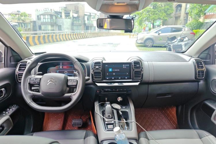 Used Citroen C5 AIRCROSS 2019 360THP ORIGINS Centennial Deluxe Edition China VI Standard Center Console