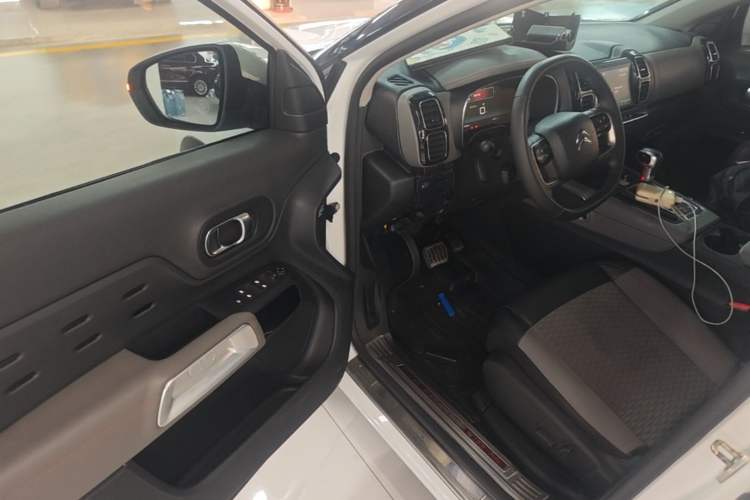 Used Citroen C5 AIRCROSS 2019 350THP Enjoyment Model China V Standard Driver Seat