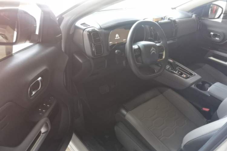 Used Citroen C5 AIRCROSS 2019 360THP Enjoyment Model China VI Standard Driver Seat