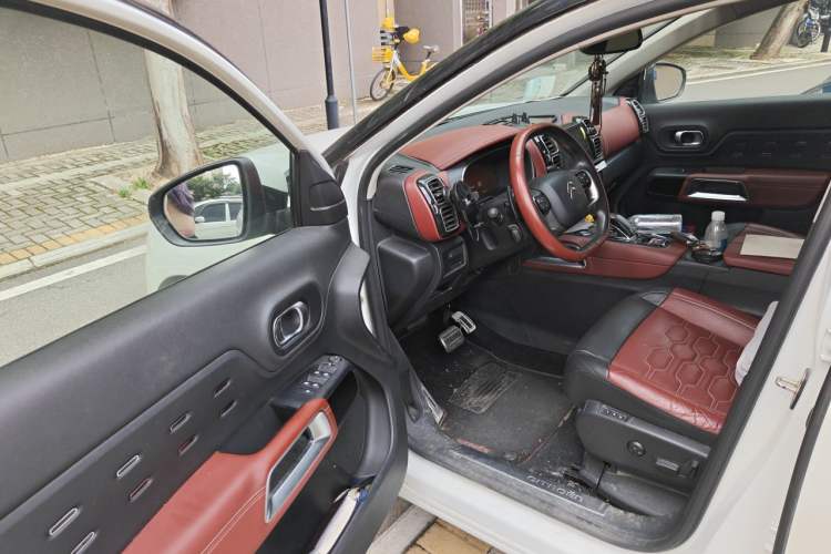 Used Citroen C5 AIRCROSS 2019 380THP Flagship Version China V Standard Driver Seat