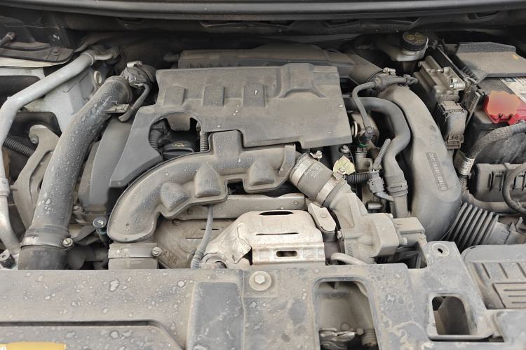 Used Citroen C5 AIRCROSS 2019 350THP Enjoyment Model China V Standard Engine Bay