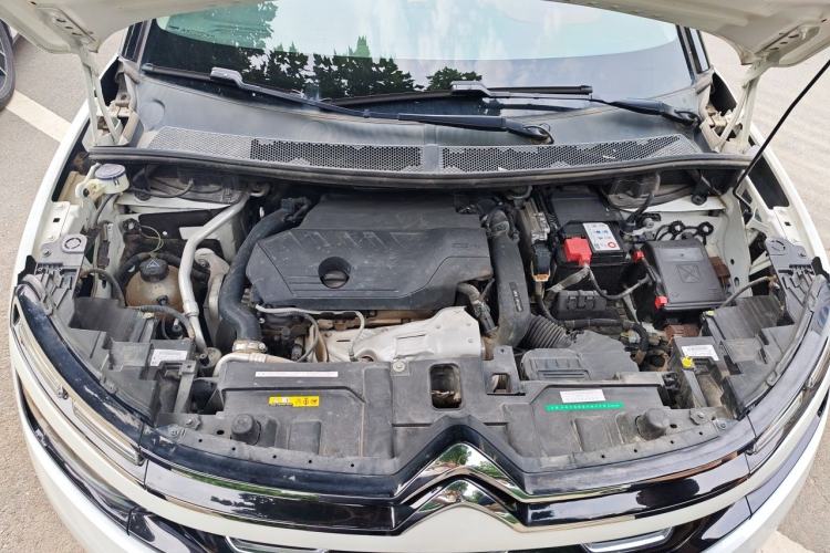 Used Citroen C5 AIRCROSS 2019 400THP Luxury Edition China VI Engine Bay