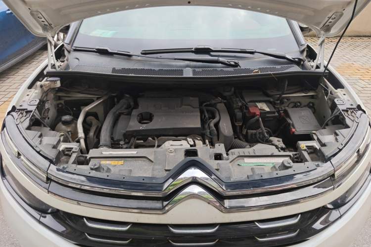 Used Citroen C5 AIRCROSS 2019 380THP Flagship Version China V Standard Engine Bay