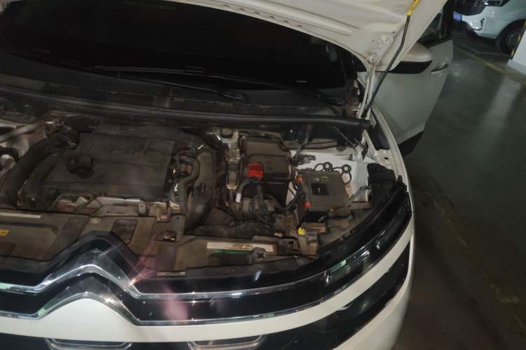 Used Citroen C5 AIRCROSS 2019 380THP Luxury Model China V Standard Engine Bay Left