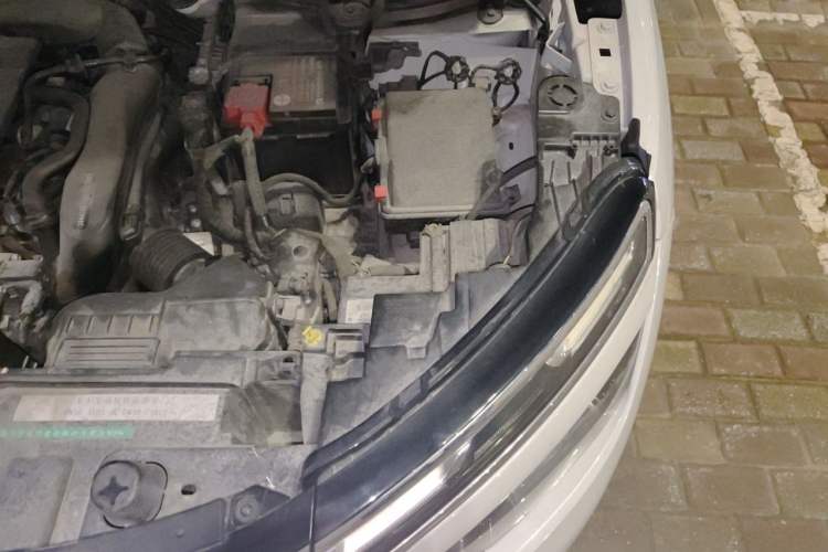 Used Citroen C5 AIRCROSS 2019 350THP Comfort Edition China V standard Engine Bay Left