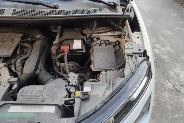 Used Citroen C5 AIRCROSS 2019 350THP Enjoyment Model China V Standard Engine Bay Left