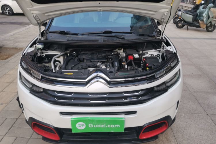 Used Citroen C5 AIRCROSS 2019 350THP Enjoyment Model China V Standard Engine Bay
