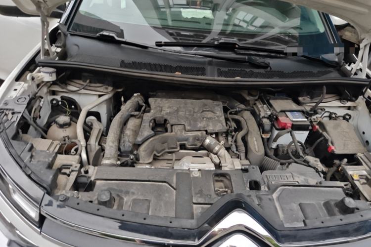 Used Citroen C5 AIRCROSS 2019 350THP Enjoyment Model China V Standard Engine Bay