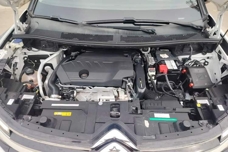 Used Citroen C5 AIRCROSS 2019 360THP ORIGINS Centennial Deluxe Edition China VI Standard Engine Bay