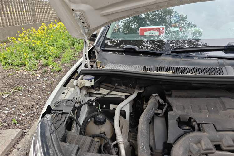 Used Citroen C5 AIRCROSS 2019 350THP Enjoyment Model China V Standard Engine Bay Right