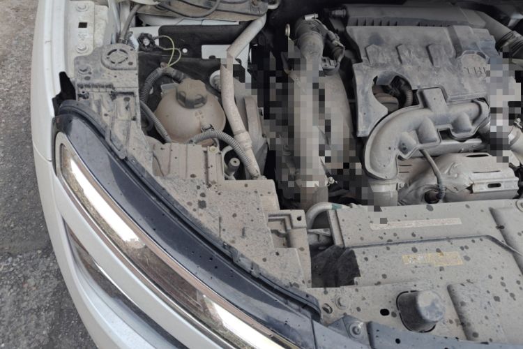 Used Citroen C5 AIRCROSS 2019 350THP Enjoyment Model China V Standard Engine Bay Right