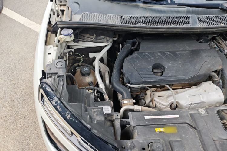 Used Citroen C5 AIRCROSS 2019 400THP Luxury Edition China VI Engine Bay Right