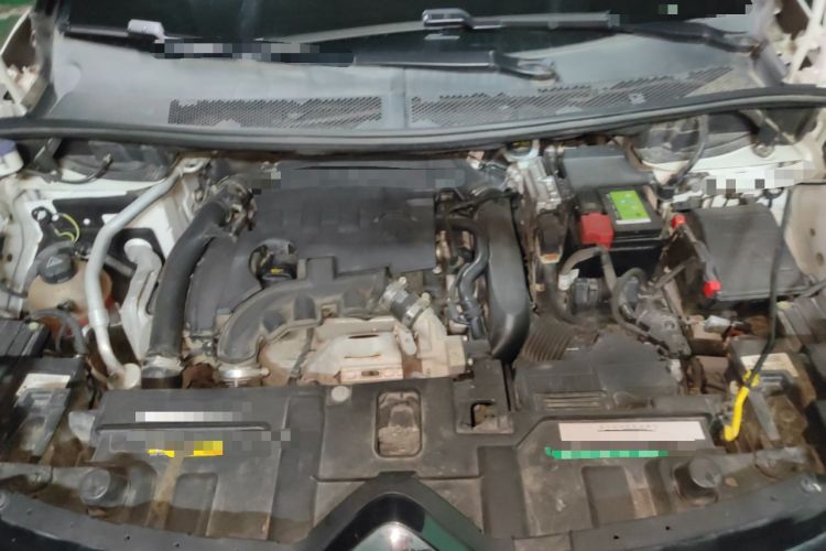 Used Citroen C5 AIRCROSS 2019 350THP Enjoyment Model China V Standard Engine Bay