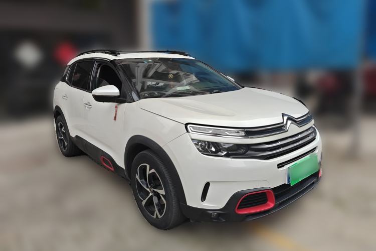 Used Citroen C5 AIRCROSS 2019 350THP Enjoyment Model China V Standard Front Right 45 Deg