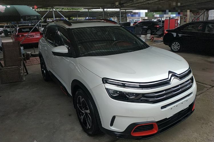 Used Citroen C5 AIRCROSS 2019 380THP Luxury Model China V Standard Front Right 45 Deg