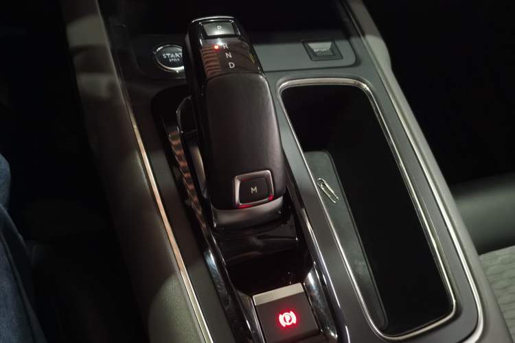Used Citroen C5 AIRCROSS 2019 350THP Enjoyment Model China V Standard Gear Lever