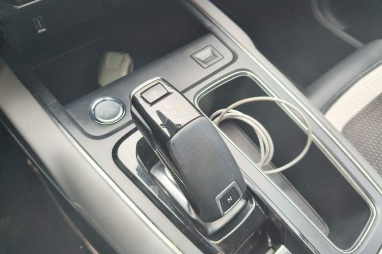 Used Citroen C5 AIRCROSS 2019 360THP Enjoyment Model China VI Standard Gear Lever