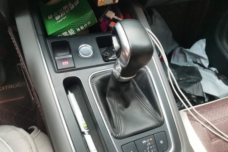 Used Citroen C5 AIRCROSS 2019 350THP Enjoyment Model China V Standard Gear Lever