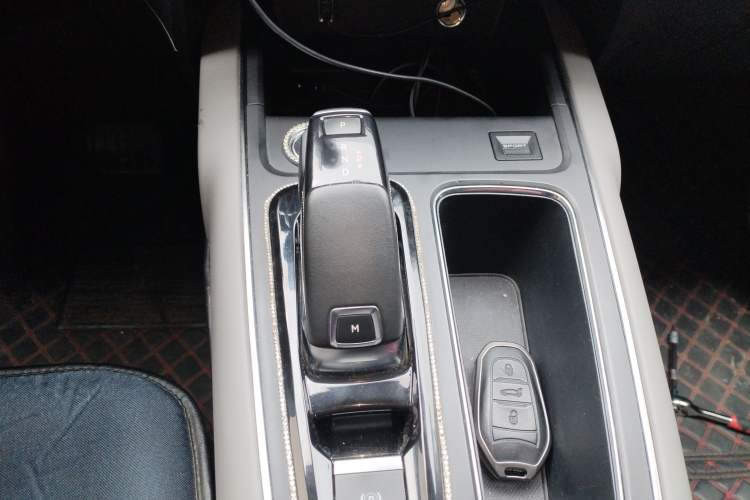 Used Citroen C5 AIRCROSS 2019 350THP Enjoyment Model China V Standard Gear Lever