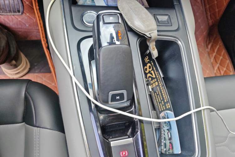 Used Citroen C5 AIRCROSS 2019 360THP ORIGINS Centennial Deluxe Edition China VI Standard Gear Lever