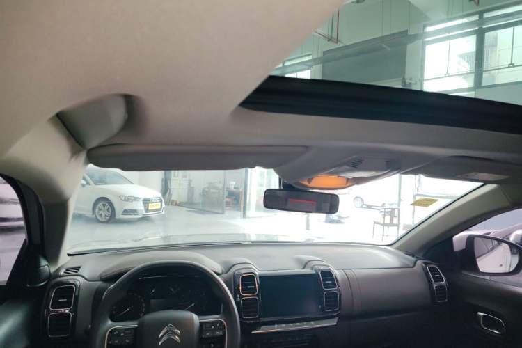 Used Citroen C5 AIRCROSS 2019 350THP Comfort Edition China V standard Headliner