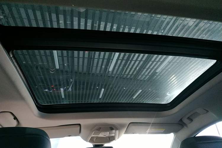Used Citroen C5 AIRCROSS 2019 350THP Enjoyment Model China V Standard Headliner
