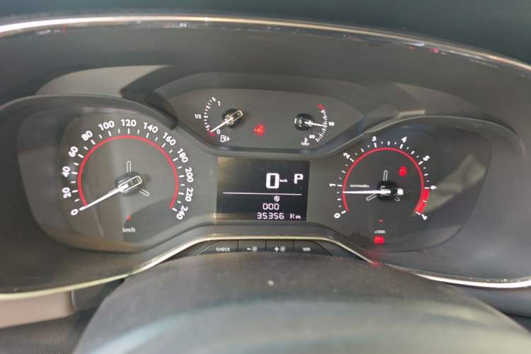 Used Citroen C5 AIRCROSS 2019 350THP Comfort Edition China V standard Instrument Cluster