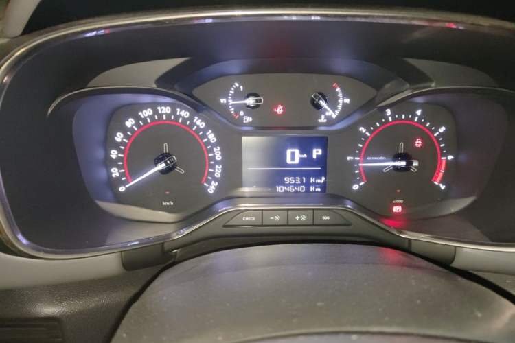 Used Citroen C5 AIRCROSS 2019 350THP Comfort Edition China V standard Instrument Cluster