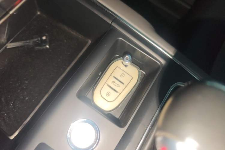 Used Citroen C5 AIRCROSS 2019 350THP Enjoyment Model China V Standard Interior 1
