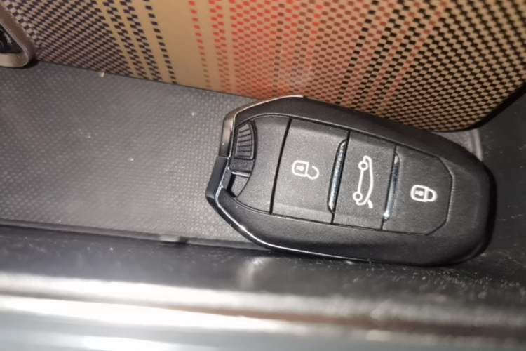 Used Citroen C5 AIRCROSS 2019 360THP Enjoyment Model China VI Standard Interior 1