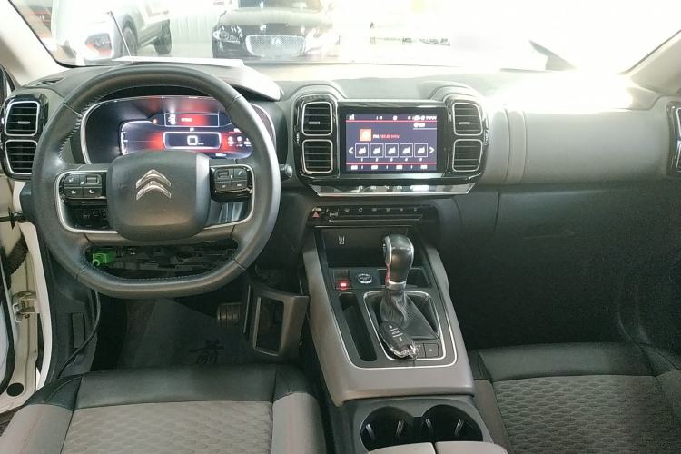Used Citroen C5 AIRCROSS 2019 350THP Enjoyment Model China V Standard Interior 2