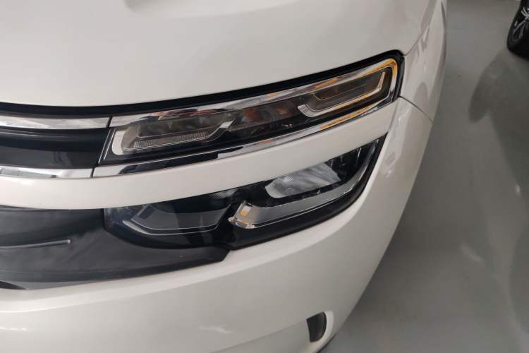 Used Citroen C5 AIRCROSS 2019 350THP Comfort Edition China V standard Left Front Headlight