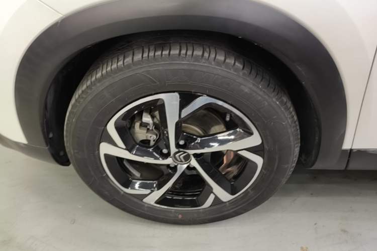 Used Citroen C5 AIRCROSS 2019 360THP Enjoyment Model China VI Standard Left Front Wheel Hub