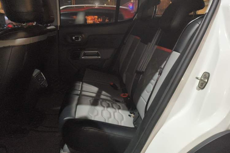 Used Citroen C5 AIRCROSS 2019 350THP Enjoyment Model China V Standard Left Rear Seat