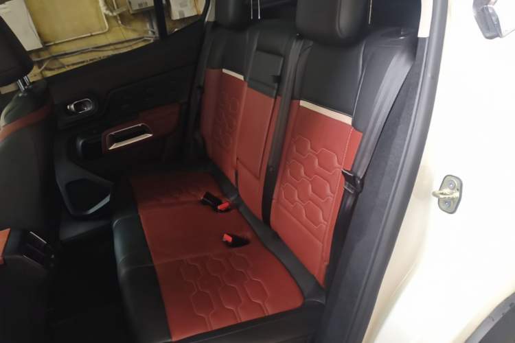 Used Citroen C5 AIRCROSS 2019 380THP Luxury Model China V Standard Left Rear Seat