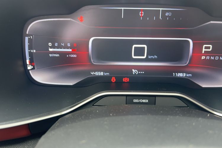 Used Citroen C5 AIRCROSS 2019 380THP Luxury Model China V Standard Odometer Close Up