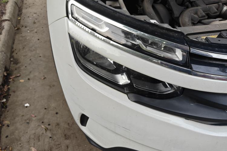 Used Citroen C5 AIRCROSS 2019 350THP Enjoyment Model China V Standard Right Front Headlight