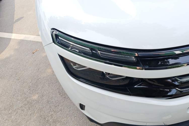 Used Citroen C5 AIRCROSS 2019 400THP Luxury Edition China VI Right Front Headlight
